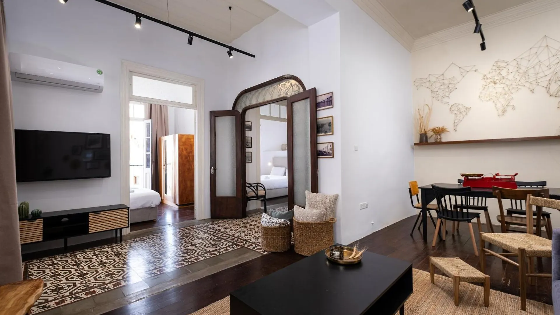 St Lazar Vintage Apartment Larnaca Cyprus